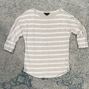 41 Hawthorn Mix Beige and White Knit Top